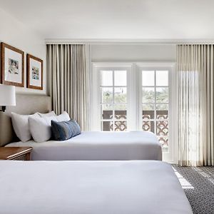 Queen Suite